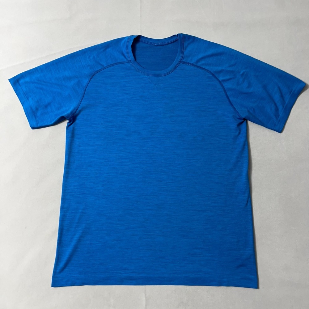 Lululemon Metal Vent Tech T Shirt Men Large Blue Short Sleeve